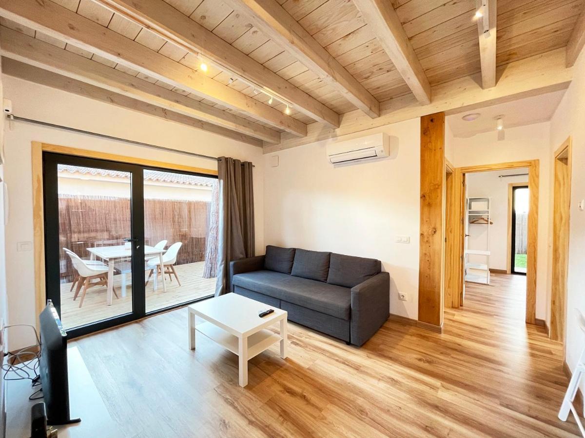 Apartamentos Biopasivos Living Pura Madera Chiclana de la Frontera Room photo